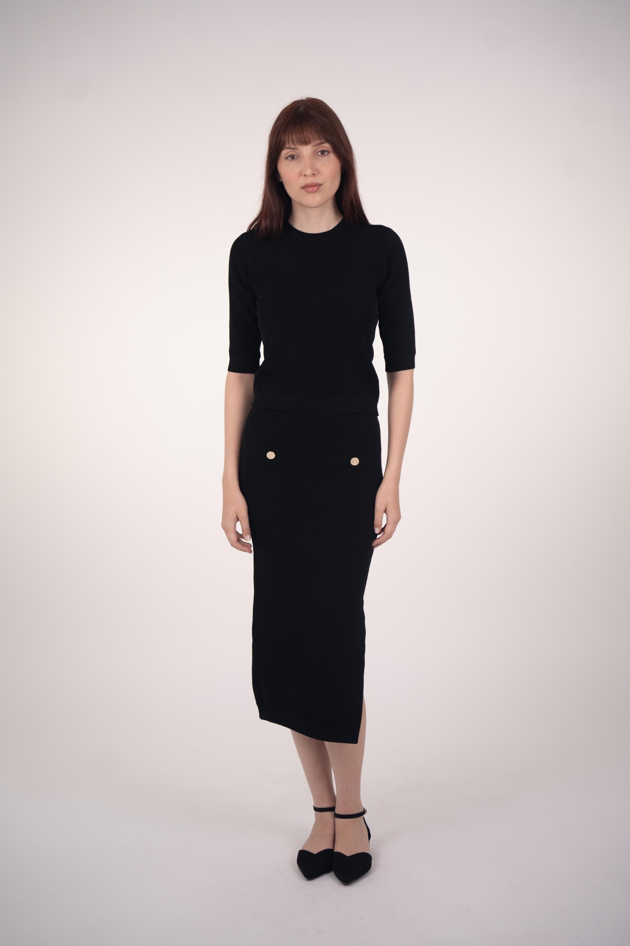 Falda Midi de Viscosa con Botones Dorados