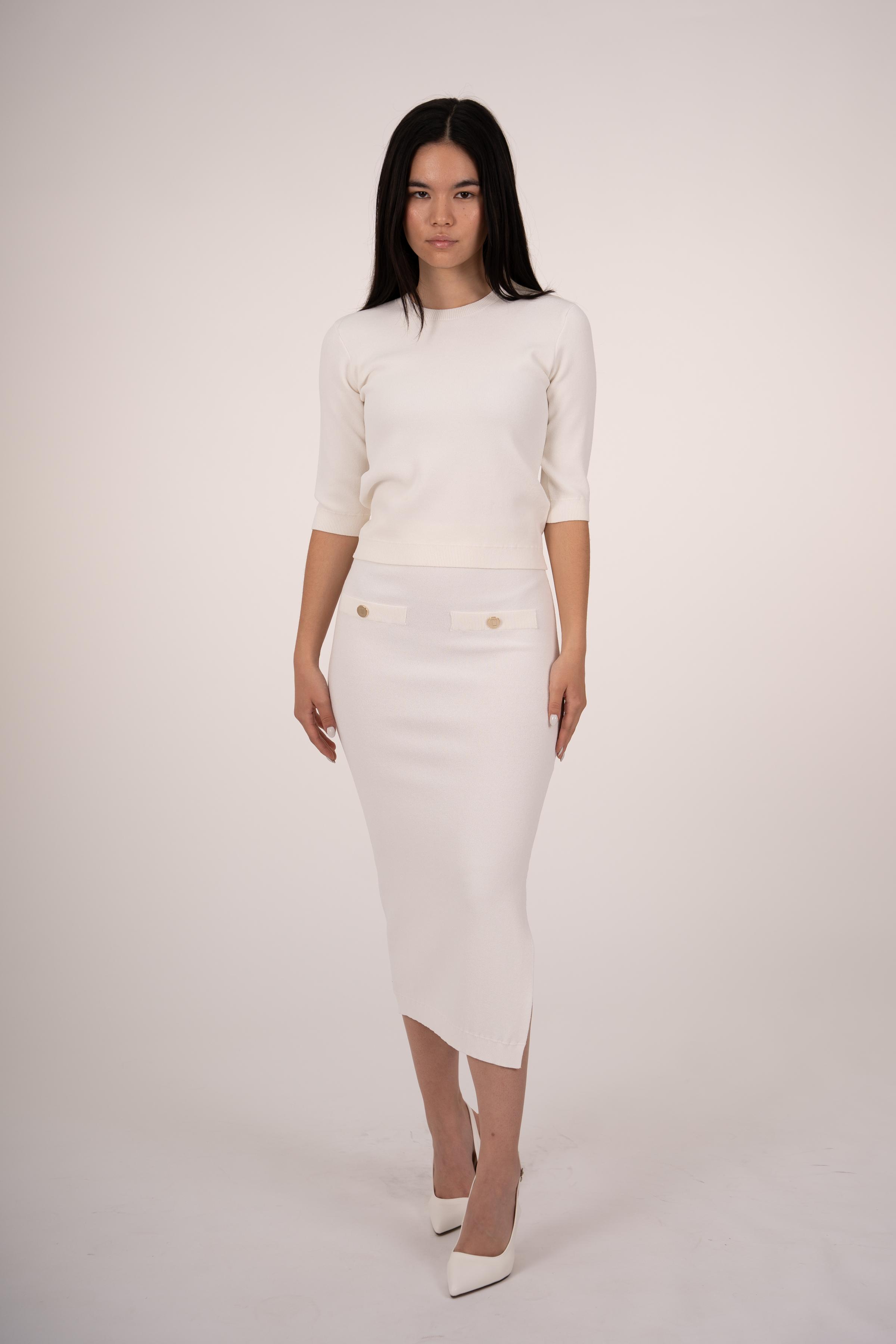 Falda Midi de Viscosa con Botones Dorados